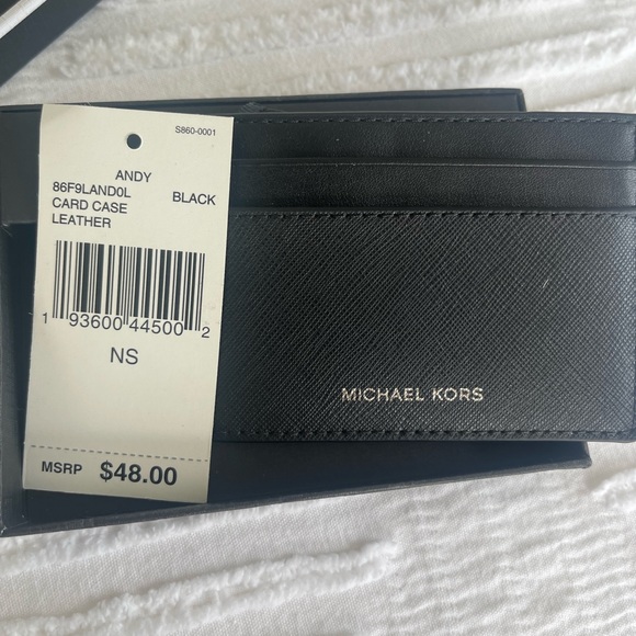 Michael Kors card holder - Picture 3 of 6